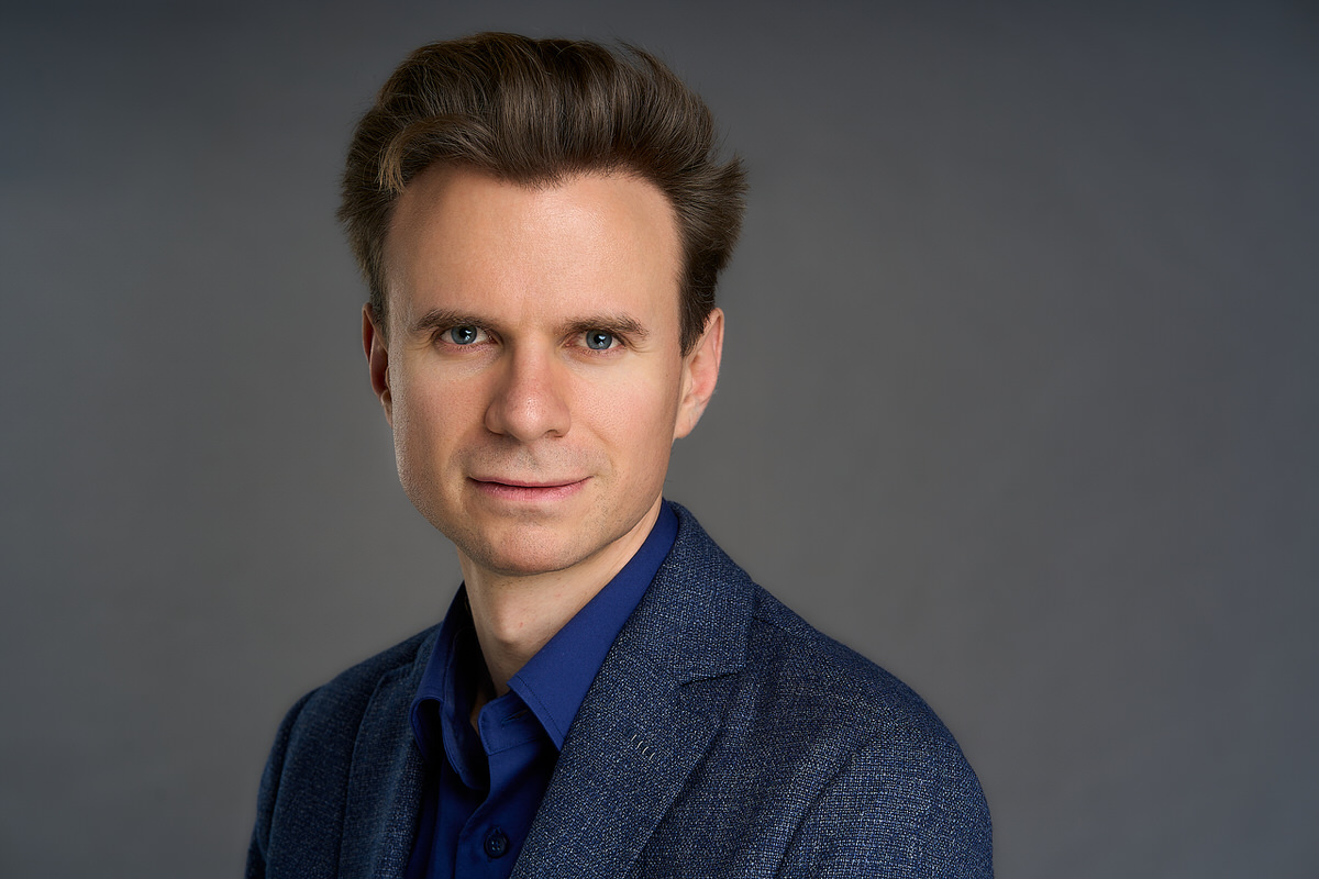 Roman Hammer - hammerfoto.at Fotograf in Wien - Bewerbungsfotos Wien